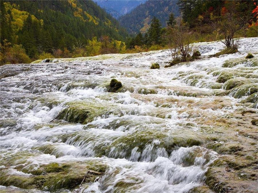 pearl-shoal-in-jiuzhai-valley pearl-shoal-in-jiuzhai-valley