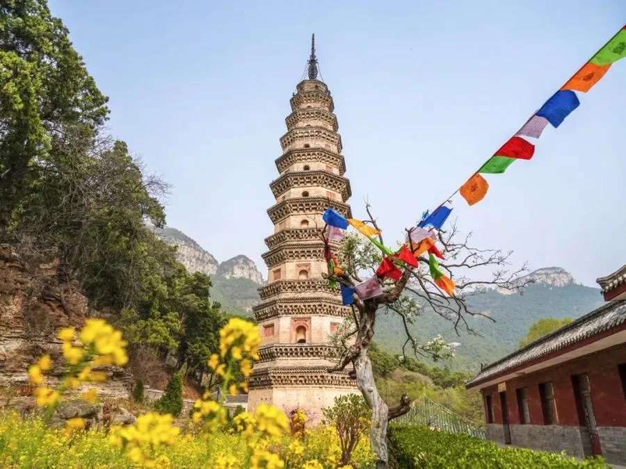 pi-zhi-pagoda-in-lingyan-temple-jinan-jpg pi-zhi-pagoda-in-lingyan-temple-jinan-jpg