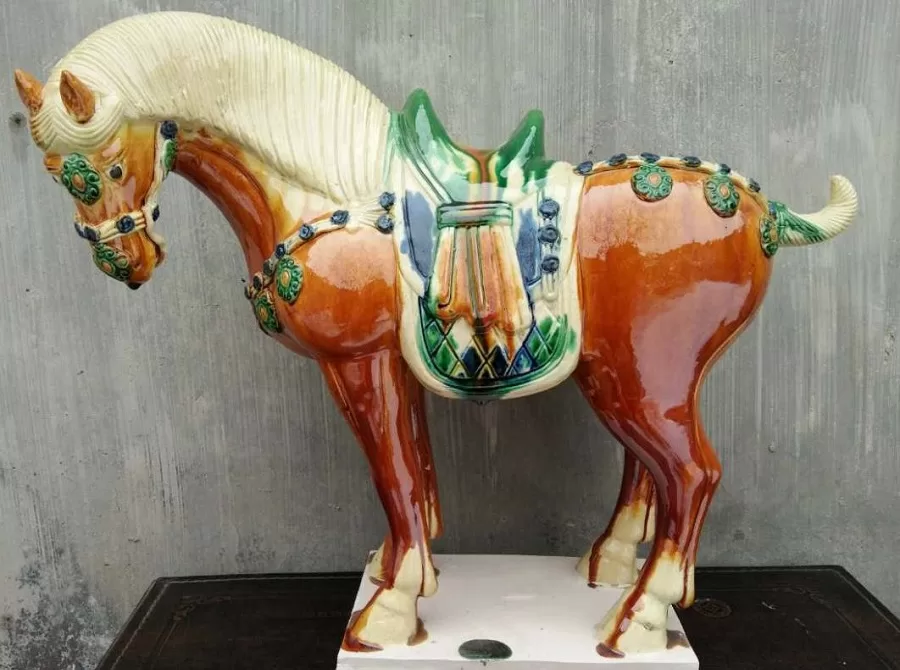 pottery-in-guanzhong-folk-art-museum-jpeg pottery-in-guanzhong-folk-art-museum-jpeg