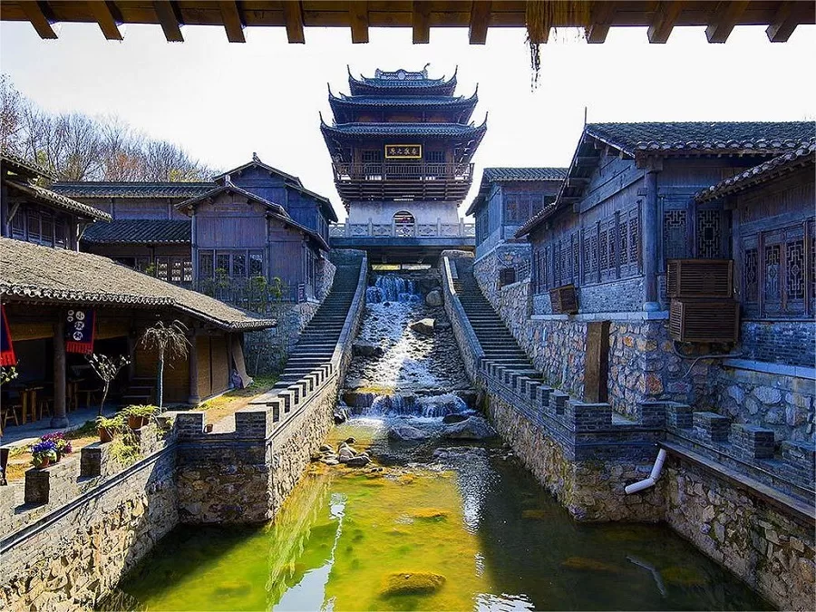 qianhua-village-in-baohua-mountain-jpg qianhua-village-in-baohua-mountain-jpg