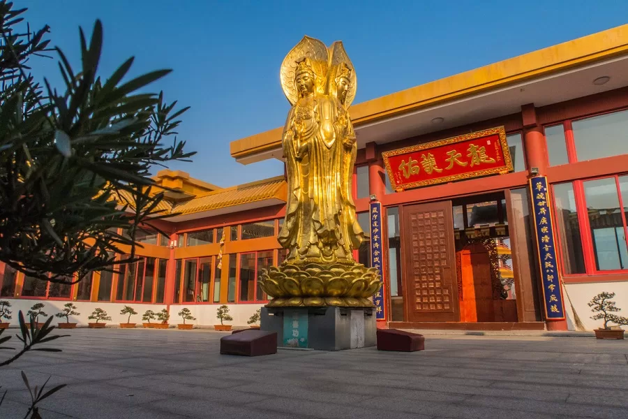 qibao-temple-in-qibao-ancient-town-jpg qibao-temple-in-qibao-ancient-town-jpg