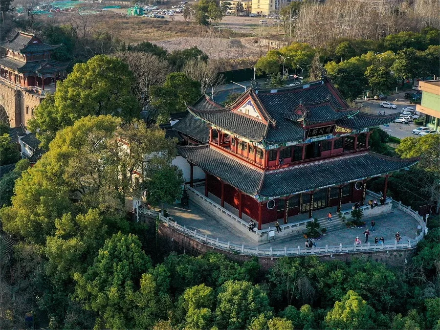 qingchuan-pavilion-wuhan-2-jpeg-1 qingchuan-pavilion-wuhan-2-jpeg-1