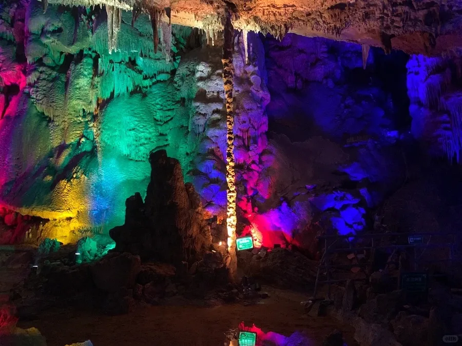 qingfeng-cave-in-lingqi-cave-jpg qingfeng-cave-in-lingqi-cave-jpg