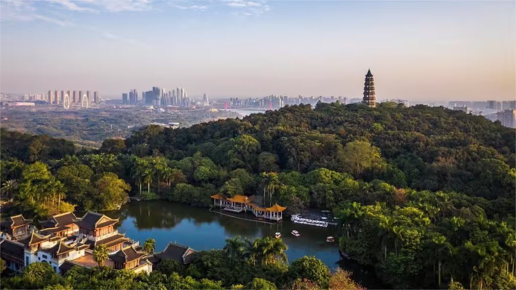 qingxiu-mountain-1024x576.avif_