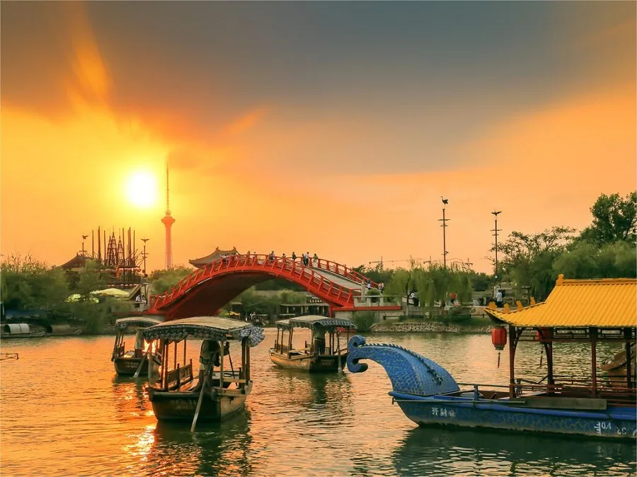 rainbow-bridge-in-qingming-riverside-landscape-garden-jpg rainbow-bridge-in-qingming-riverside-landscape-garden-jpg