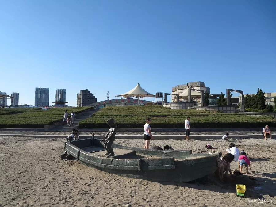 recreation-and-activities-in-haihe-bund-park-jpg recreation-and-activities-in-haihe-bund-park-jpg