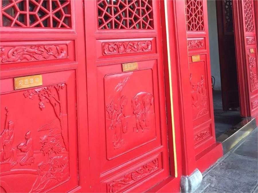 reliefs-on-the-doors-and-windows-of-xian-bell-tower-jpg reliefs-on-the-doors-and-windows-of-xian-bell-tower-jpg