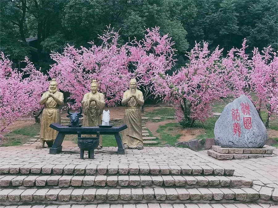 scenes-from-tv-series-in-wuxi-three-kingdom-city-jpg scenes-from-tv-series-in-wuxi-three-kingdom-city-jpg