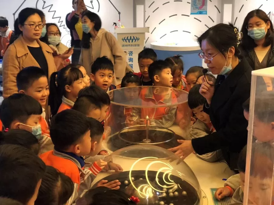 science-shows-and-demonstrations-in-china-science-and-technology-museum-jpg science-shows-and-demonstrations-in-china-science-and-technology-museum-jpg