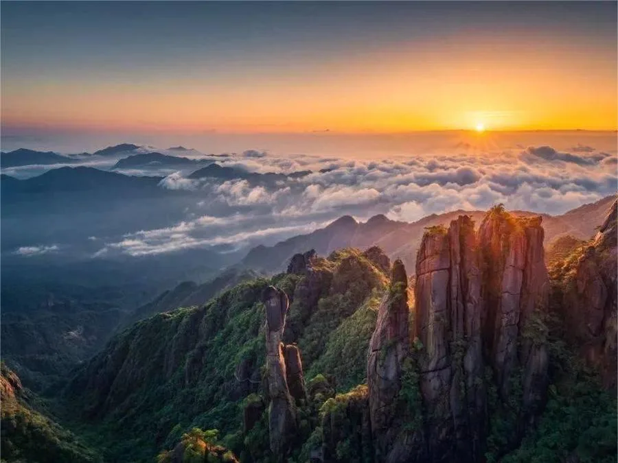 sea-of-clouds-in-sanqing-mountain-jpg sea-of-clouds-in-sanqing-mountain-jpg