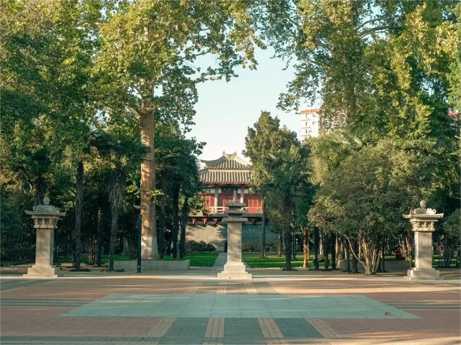 shao-yue-terrace-in-wangcheng-park-luoyang-jpg shao-yue-terrace-in-wangcheng-park-luoyang-jpg