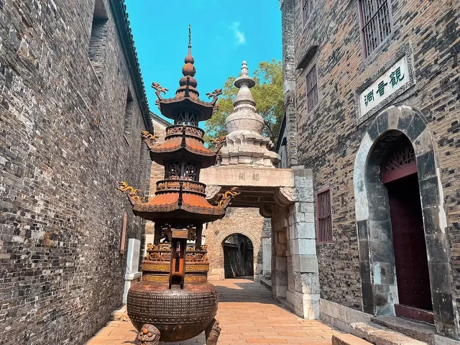 shaoguan-stone-pagoda-jpg shaoguan-stone-pagoda-jpg