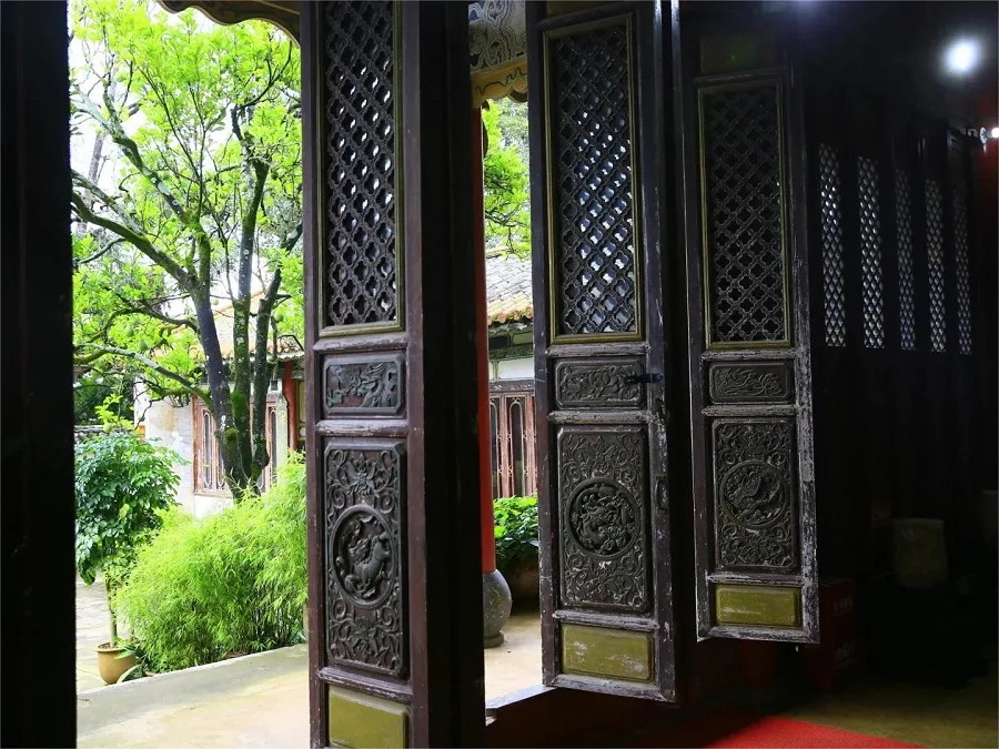 shengan-temple-in-xishan-forest-park-kunming-jpg shengan-temple-in-xishan-forest-park-kunming-jpg