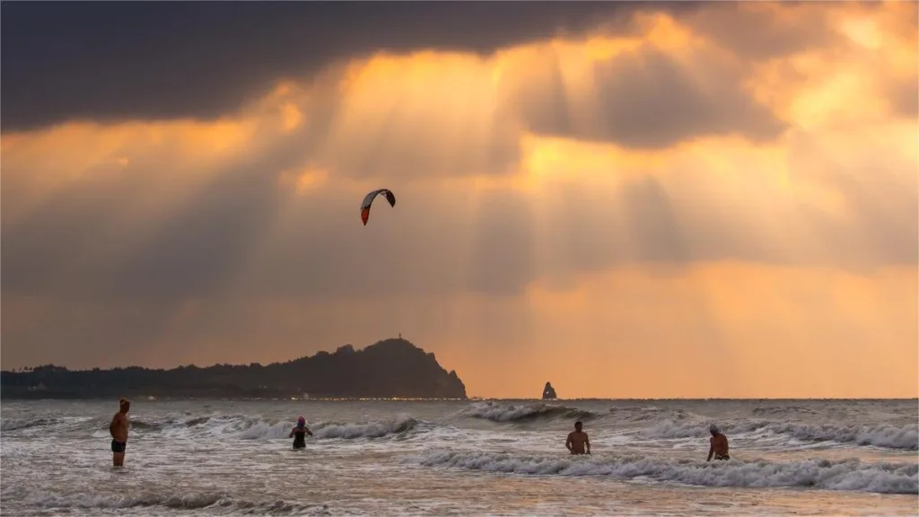 shilaoren-bathing-beach-qingdao-1024x576-1