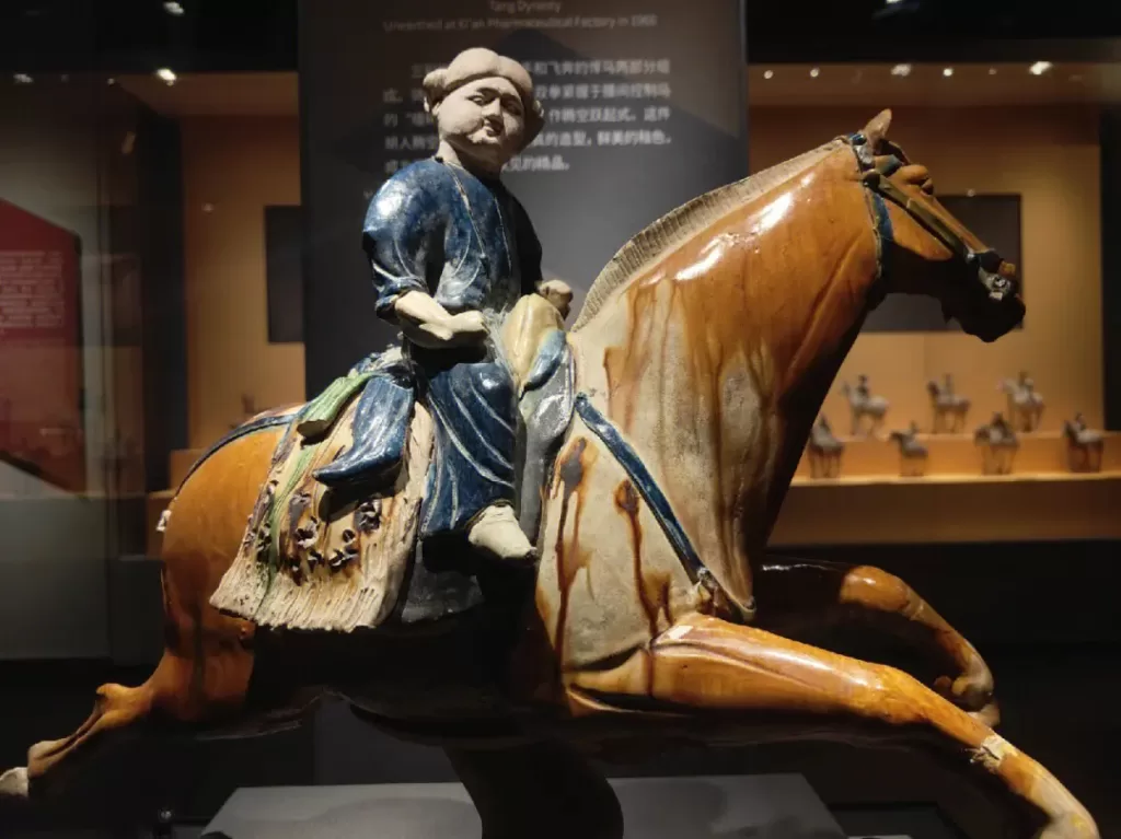 silk-road-exhibition-in-xian-museum-1024x767-1 silk-road-exhibition-in-xian-museum-1024x767-1