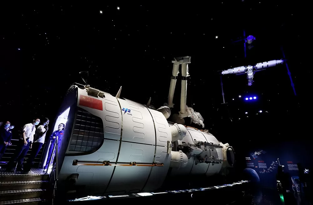 space-navigation-in-shanghai-science-and-technology-museum-jpg space-navigation-in-shanghai-science-and-technology-museum-jpg