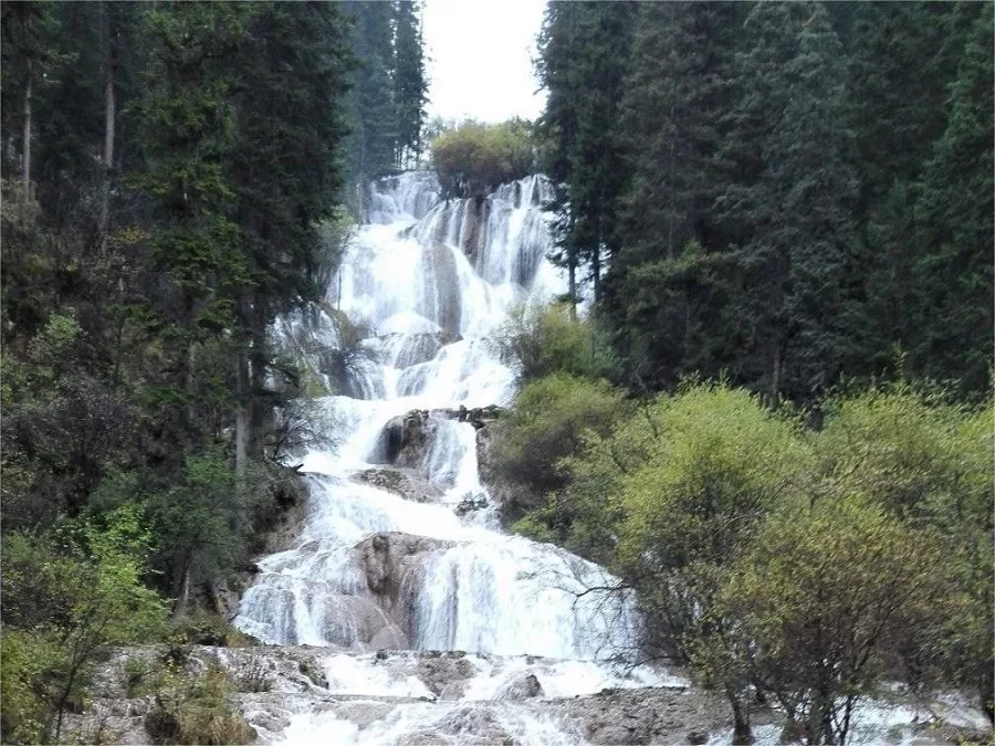 spectacular-waterfalls-in-mounigou-valley-jpg spectacular-waterfalls-in-mounigou-valley-jpg