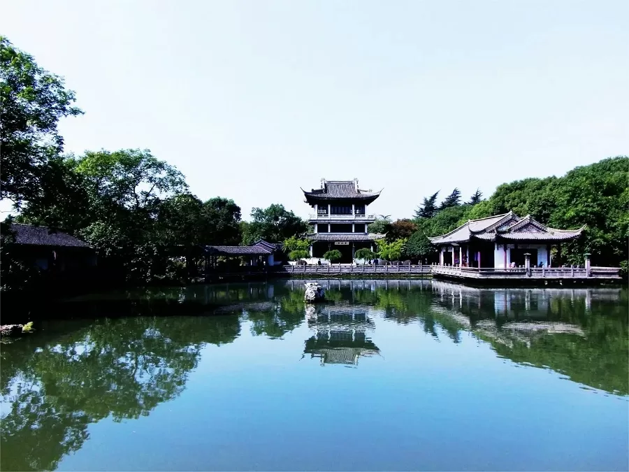 spring-and-autumn-pavalion-in-liyuan-garden-jpg spring-and-autumn-pavalion-in-liyuan-garden-jpg