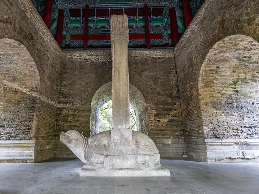 stele-pavilion-in-ming-xiaoling-mausoleum-jpg stele-pavilion-in-ming-xiaoling-mausoleum-jpg