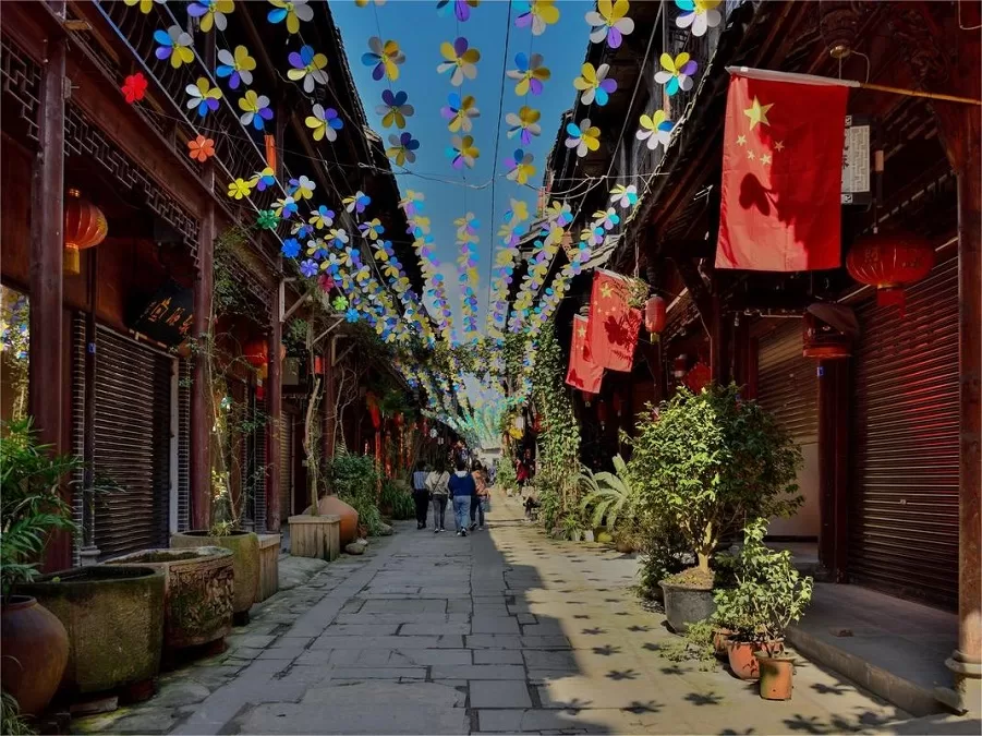 stone-paved-streets-of-jiezi-ancient-town-jpg stone-paved-streets-of-jiezi-ancient-town-jpg