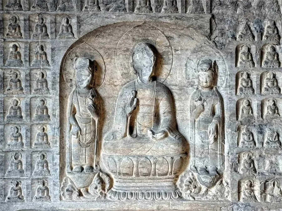 taiping-templec-cliff-carvings-in-shennong-mountain-jpg taiping-templec-cliff-carvings-in-shennong-mountain-jpg