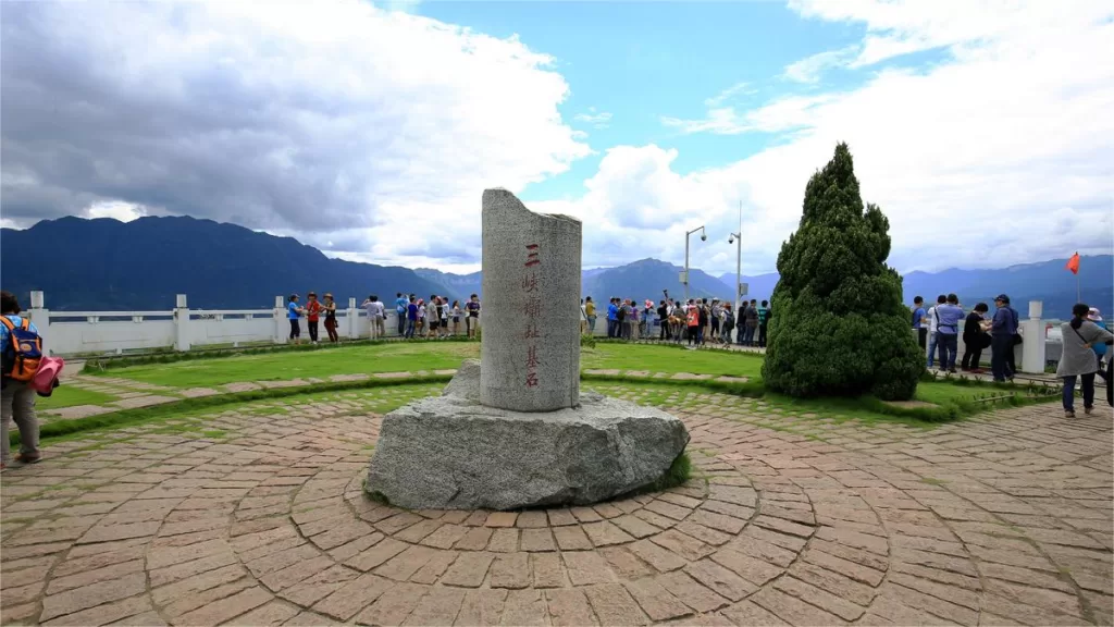 tanziling-scenic-area-1024x576-1 tanziling-scenic-area-1024x576-1