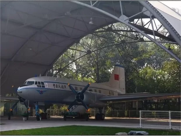 the-former-primiers-plane-in-memorial-to-zhou-enlai-and-deng-yingchao-jpg the-former-primiers-plane-in-memorial-to-zhou-enlai-and-deng-yingchao-jpg