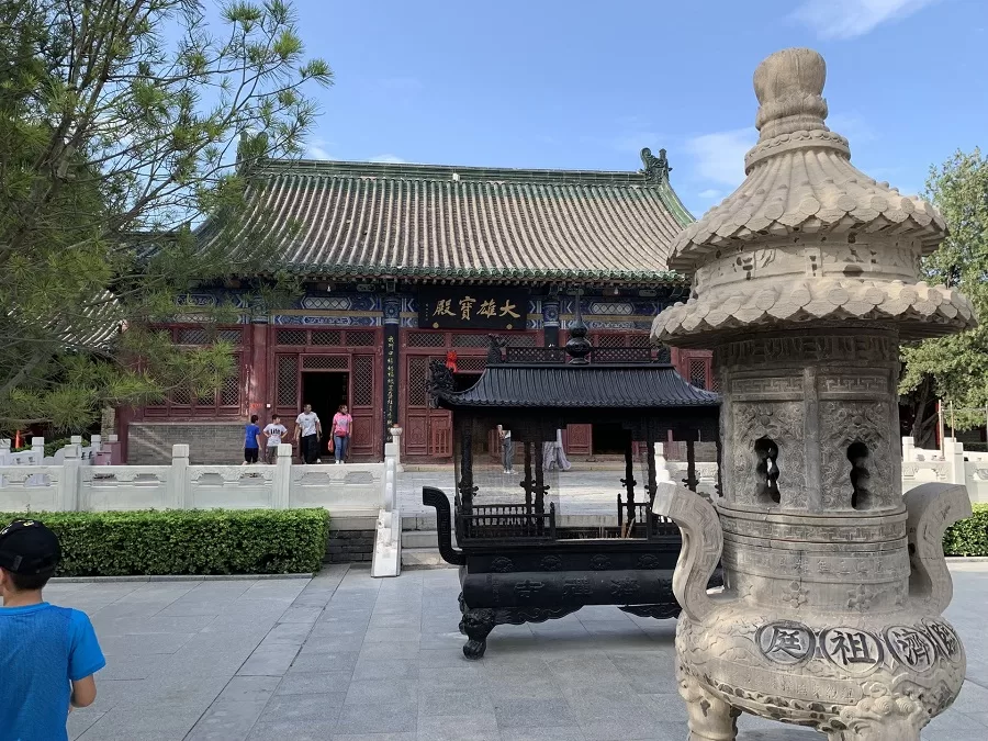 the-main-hall-in-linji-temple-zhengding-jpg the-main-hall-in-linji-temple-zhengding-jpg