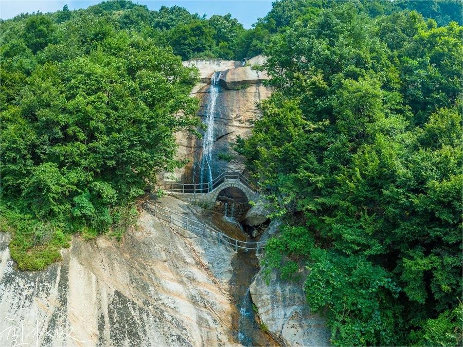 tianchi-mountain-in-shidu-scenic-area tianchi-mountain-in-shidu-scenic-area