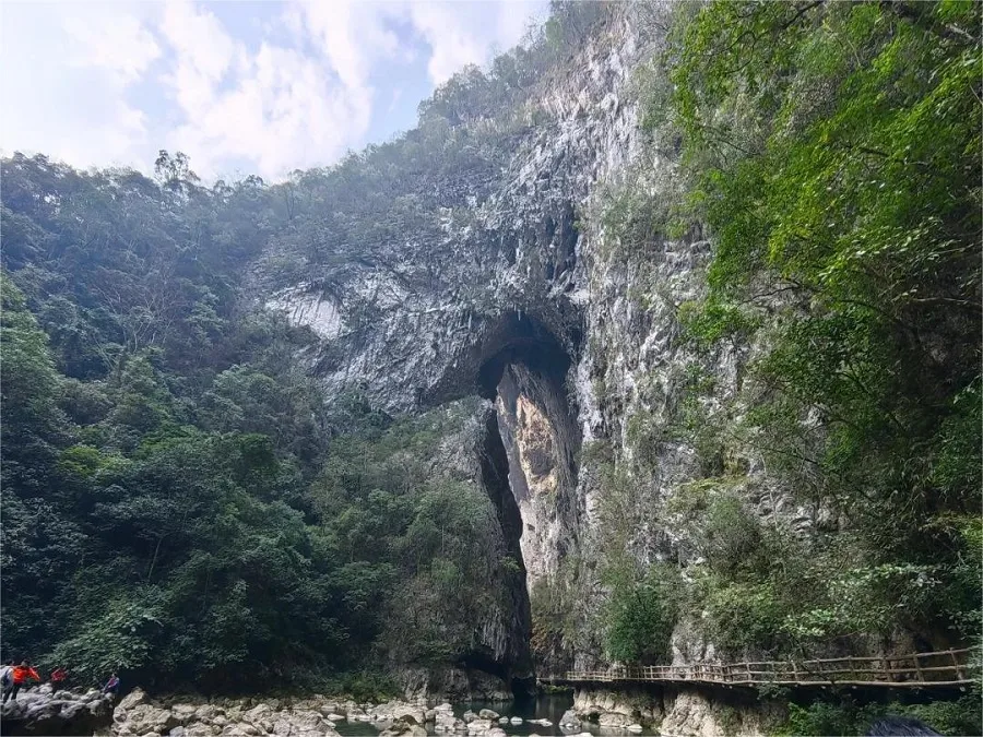 tiansheng-bridge-in-daqikong-scenic-area-jpg tiansheng-bridge-in-daqikong-scenic-area-jpg