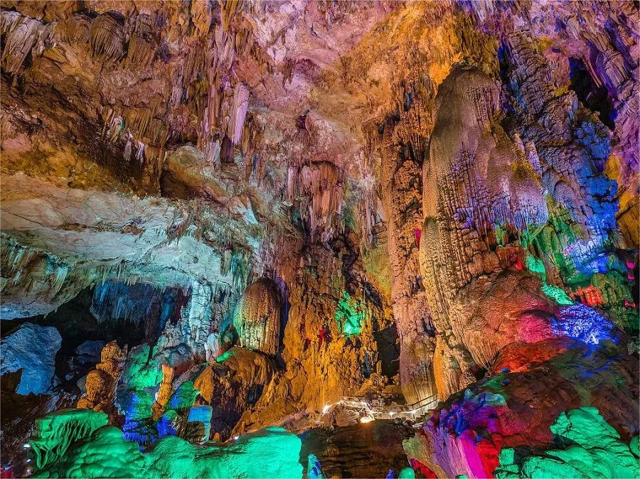 tianxing-cave-area-in-tianxing-bridge-scenic-area-jpg tianxing-cave-area-in-tianxing-bridge-scenic-area-jpg