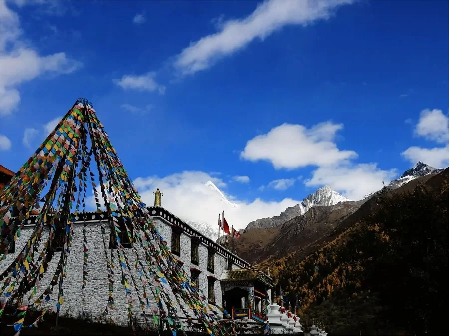 tibetan-culture-of-mount-siguniang-jpg tibetan-culture-of-mount-siguniang-jpg