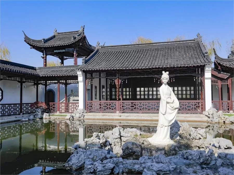traditional-architecture-in-mochou-lake-jpg traditional-architecture-in-mochou-lake-jpg