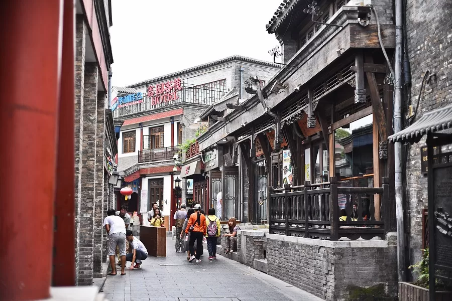 traditional-architecture-in-yandaixie-street-jpg traditional-architecture-in-yandaixie-street-jpg