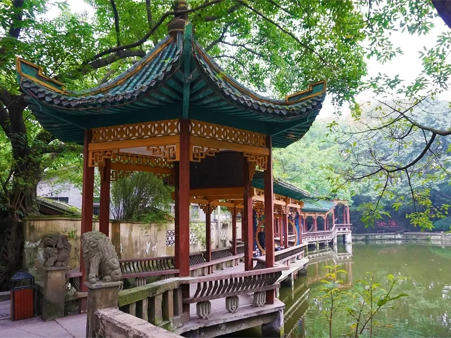 traditional-pavilions-in-eling-park-chongqing-jpeg traditional-pavilions-in-eling-park-chongqing-jpeg