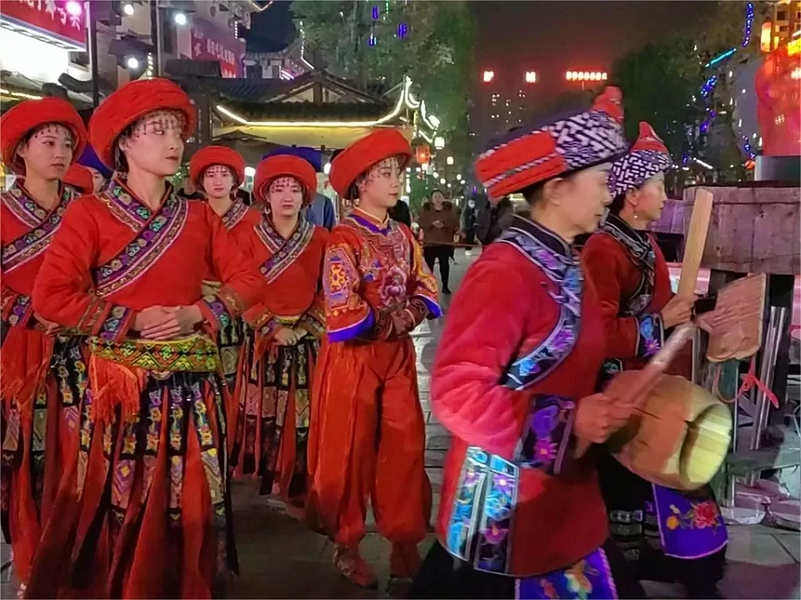tujia-cry-marriage-in-tujia-daughter-city-jpg tujia-cry-marriage-in-tujia-daughter-city-jpg