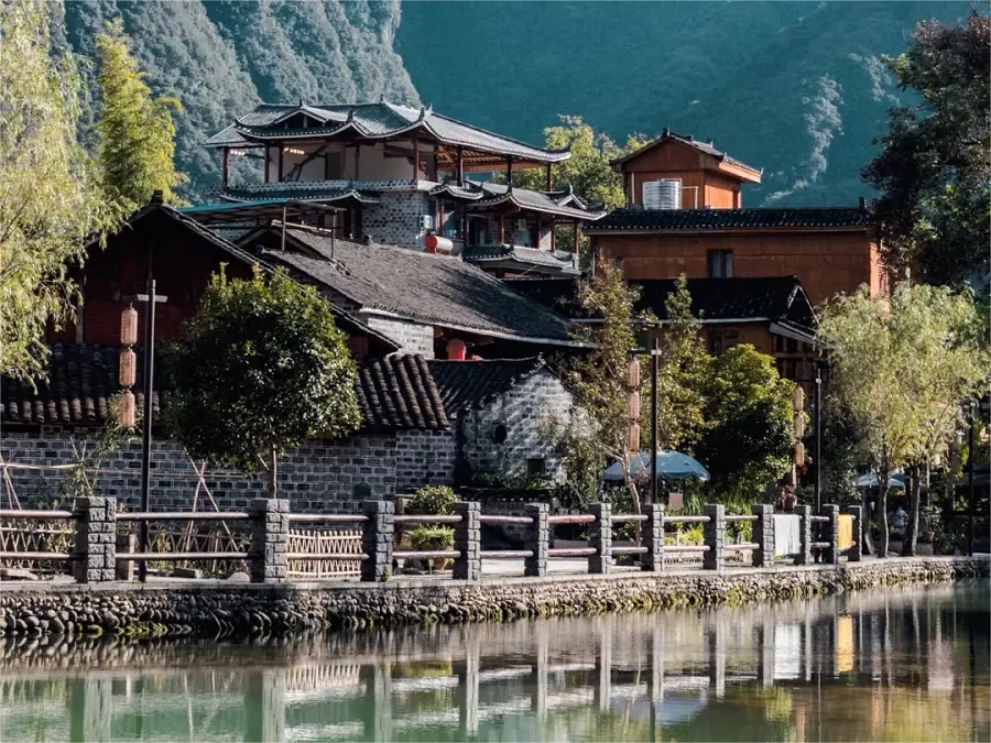 tujia-village-in-shennong-stream-jpg tujia-village-in-shennong-stream-jpg