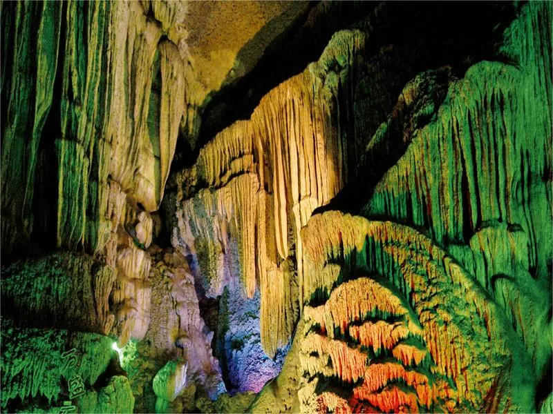 underground-karst-caves-in-wansheng-stone-forest-jpg underground-karst-caves-in-wansheng-stone-forest-jpg