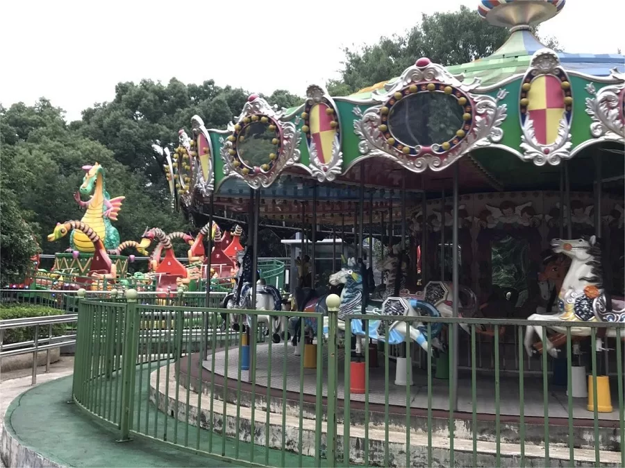 various-entertainment-facilities-in-hongmei-park-jpg various-entertainment-facilities-in-hongmei-park-jpg