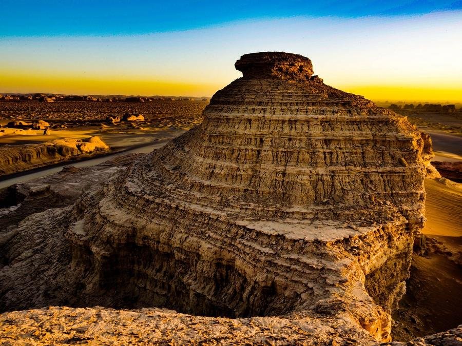 wall-like-yadan-in-national-geological-park wall-like-yadan-in-national-geological-park