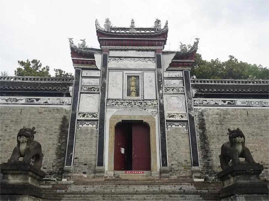 xiling-gorge-yichang-5-jpg xiling-gorge-yichang-5-jpg