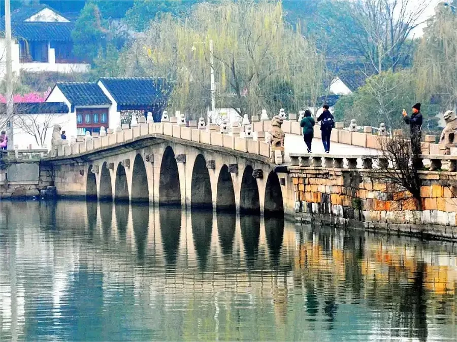 xingchun-bridge-in-shihu-lake-area-jpg xingchun-bridge-in-shihu-lake-area-jpg