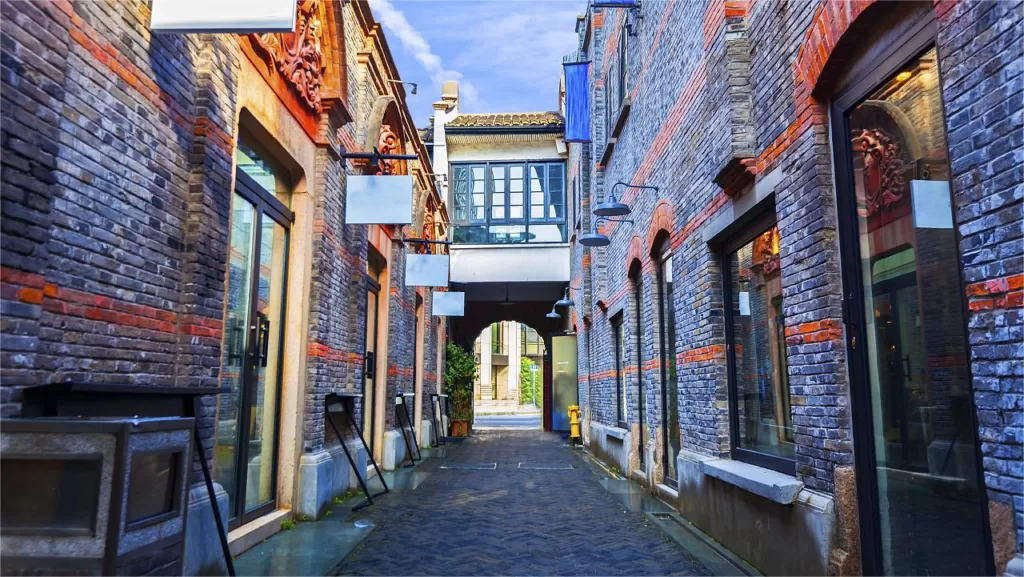 xintiandi-shanghai-1024x577-3
