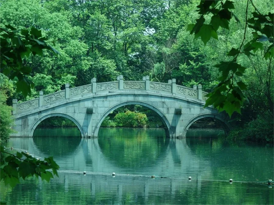 yanggong-causeway-in-west-lake-scenic-area-jpg yanggong-causeway-in-west-lake-scenic-area-jpg