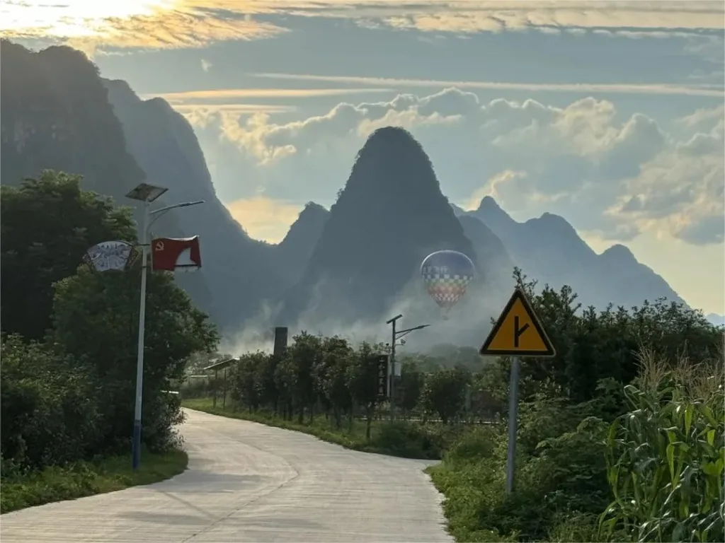 yangshuo-ten-mile-gallery-1-1024x768-1 yangshuo-ten-mile-gallery-1-1024x768-1