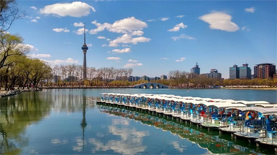 yuyuantan-lake-jpg yuyuantan-lake-jpg