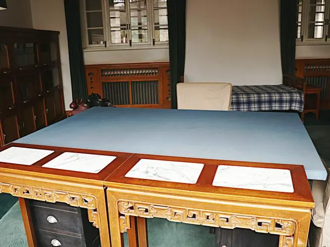 zhou-enlais-study-in-memorial-to-zhou-enlai-and-deng-yingchao zhou-enlais-study-in-memorial-to-zhou-enlai-and-deng-yingchao