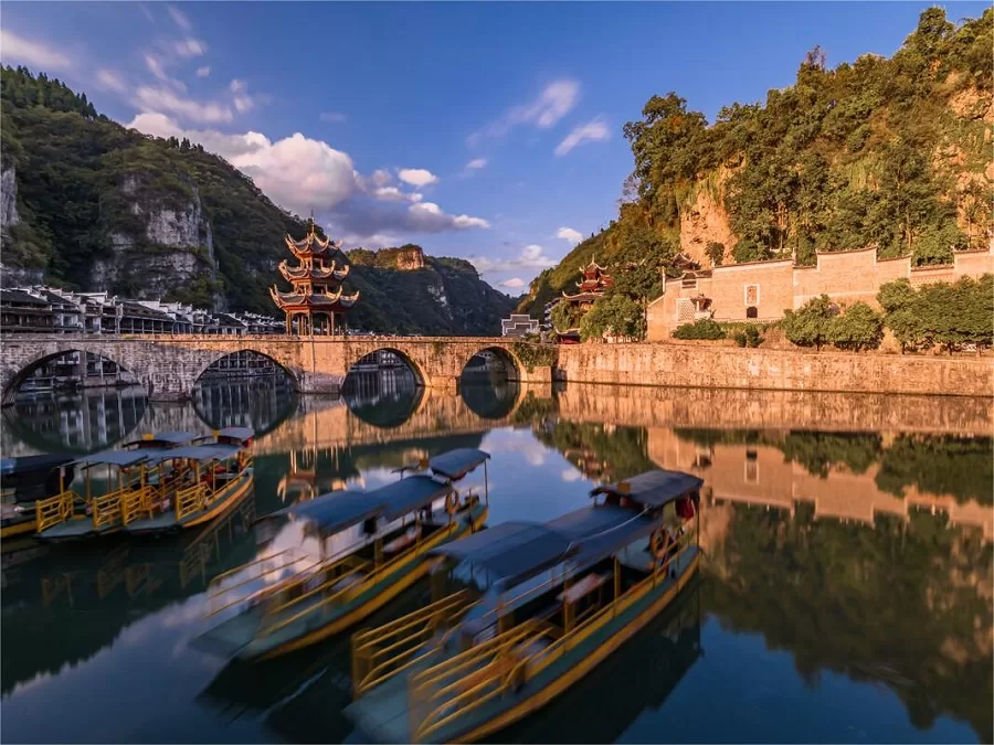 zhusheng-bridge-in-zhenyuan-ancient-town-jpg zhusheng-bridge-in-zhenyuan-ancient-town-jpg